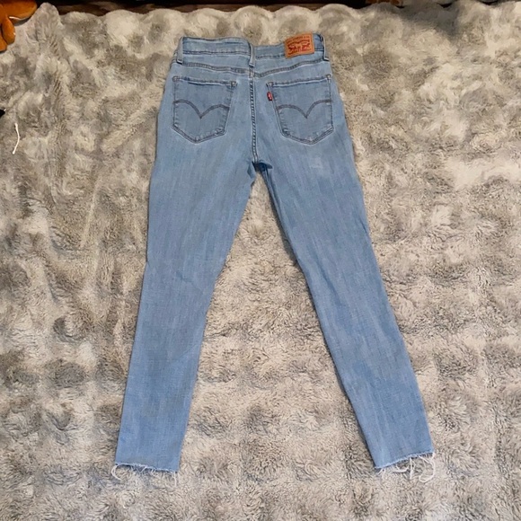 Women's Light Blue Distressed Levi high rise long Jeans - Picture 8 of 8